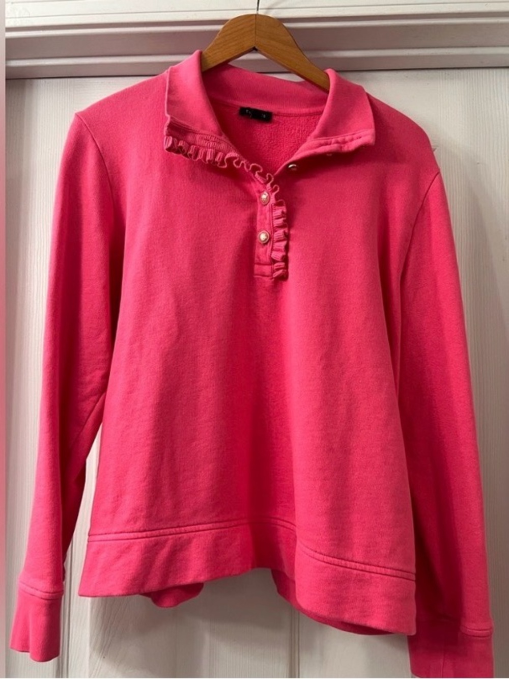 Talbots Women M Pink Ruffled French Terry Sweatshirt Amazing Buttons!